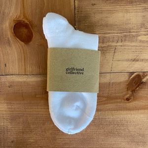 NWT Girlfriend Collective Quarter Sock White OS